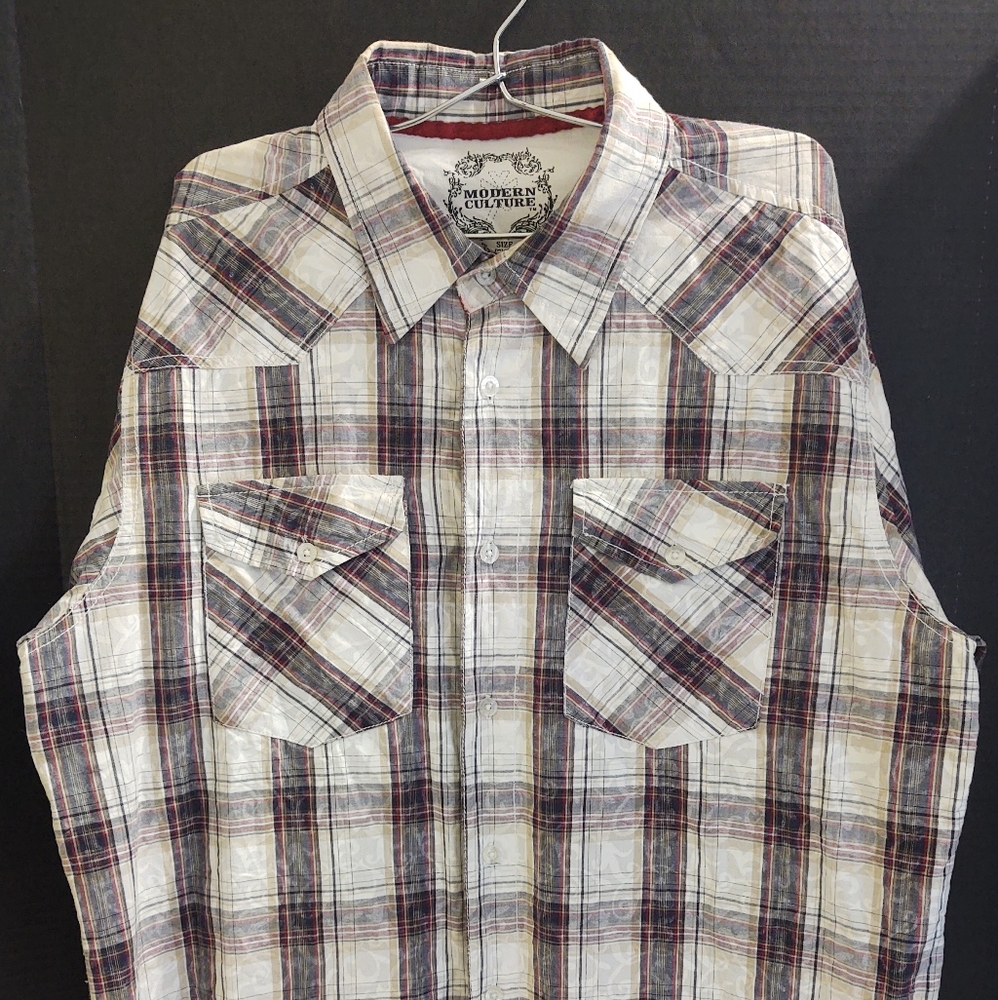Men's Modern Culture Casual Button Down